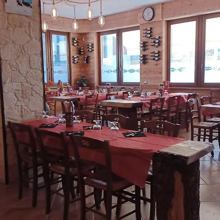 Rusen Hotel 3*